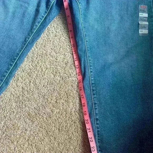 Levis 501's Wedgie Straight Denim Jeans Women's Plus Size 24W NWT - Picture 6 of 6